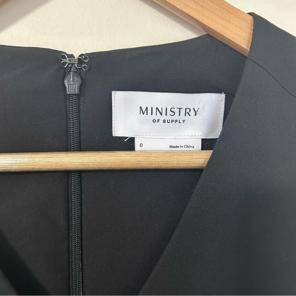 Ministry of Supply Kinetic A-Line Dress in Black sz 0 - Picture 4 of 5